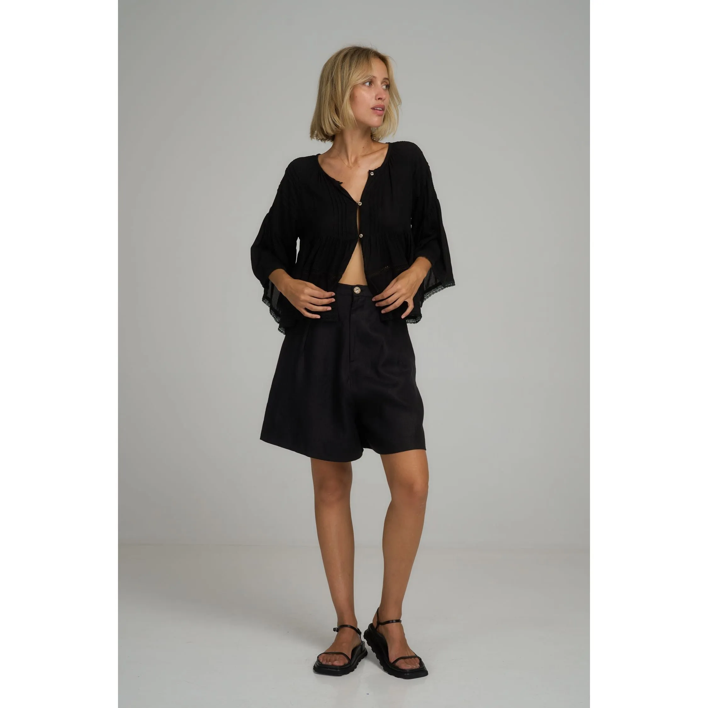 Dillon Linen Short