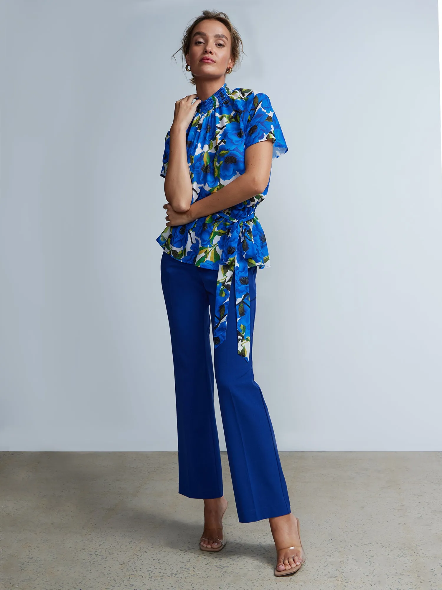 Essential Stretch High Rise Bootcut Pant