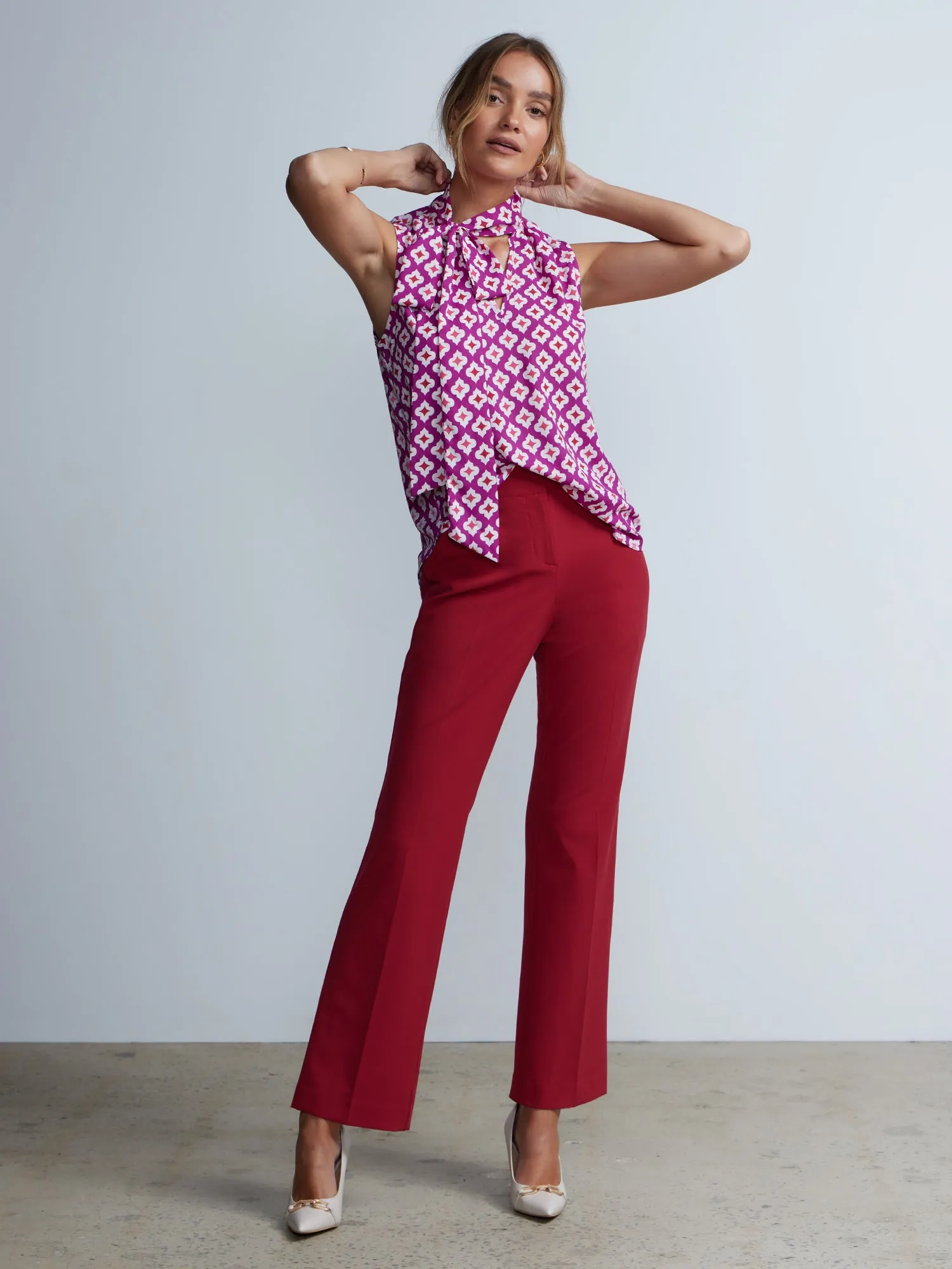 Essential Stretch High Rise Bootcut Pant