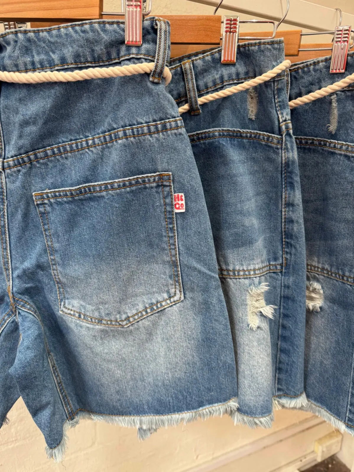 Hammill & Co - Carpenter Short White & Denim