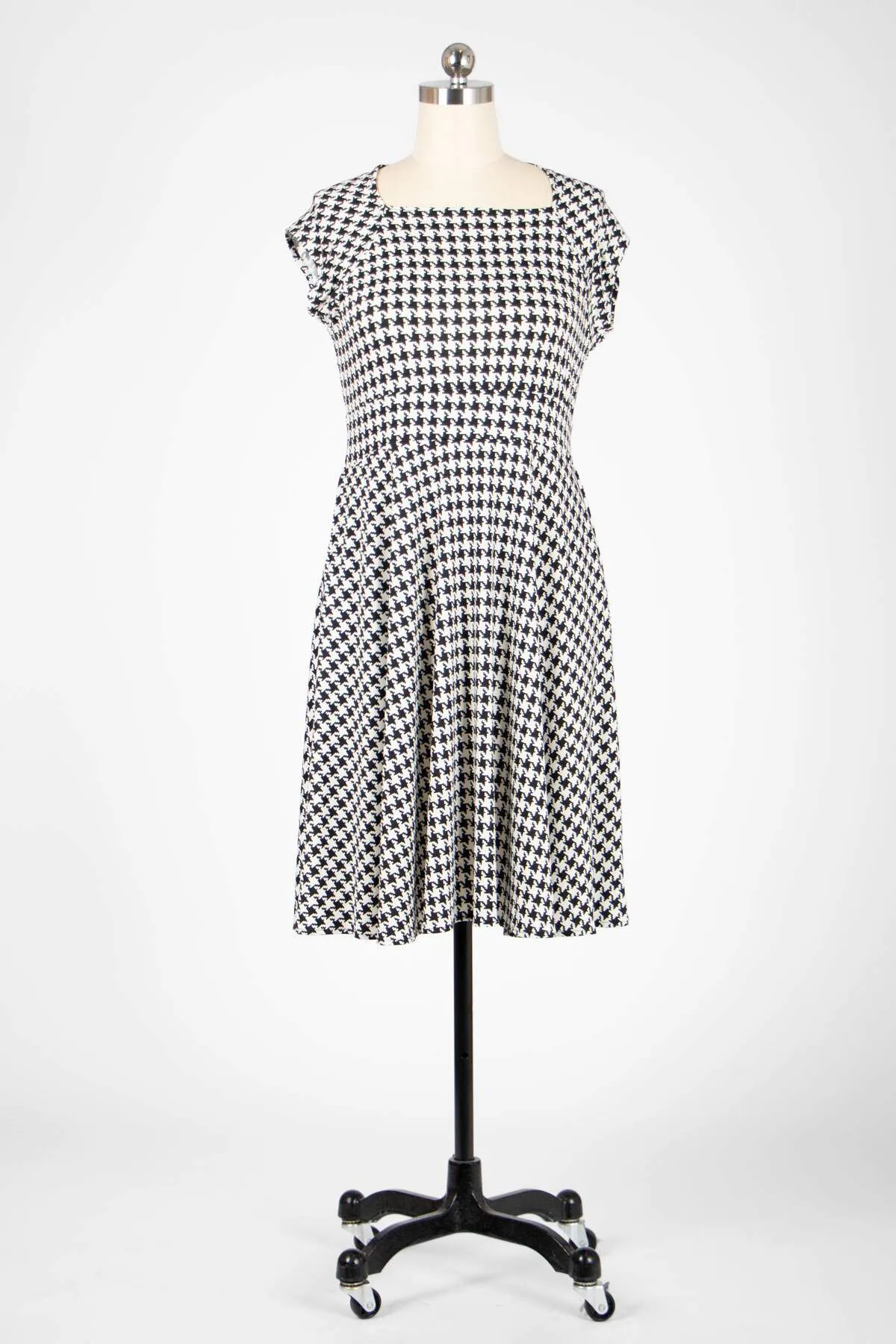 Jackie Dress - Houndstooth FINAL SALE