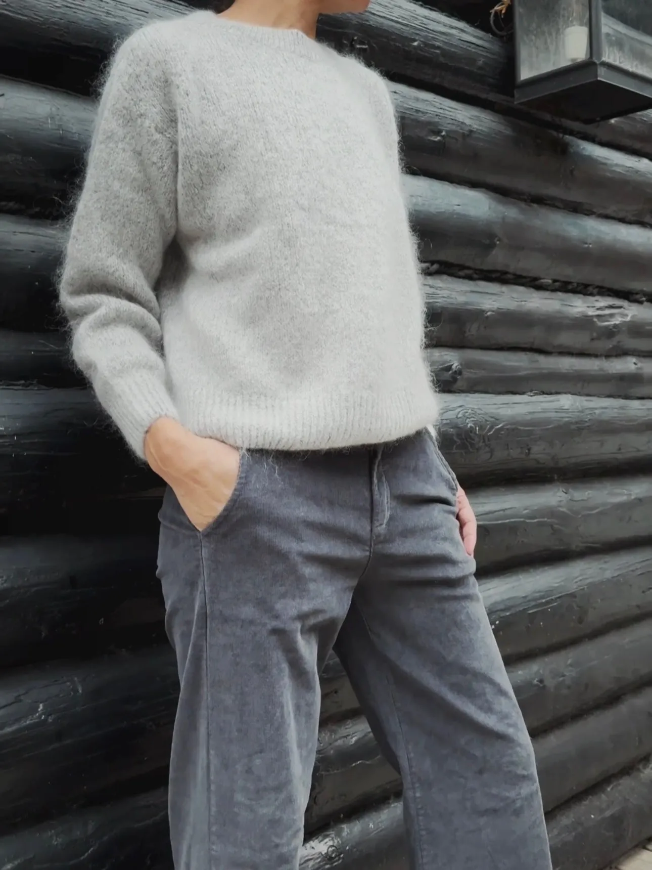 KNIT WITH WITH NECK BOW - LIGHT GREY