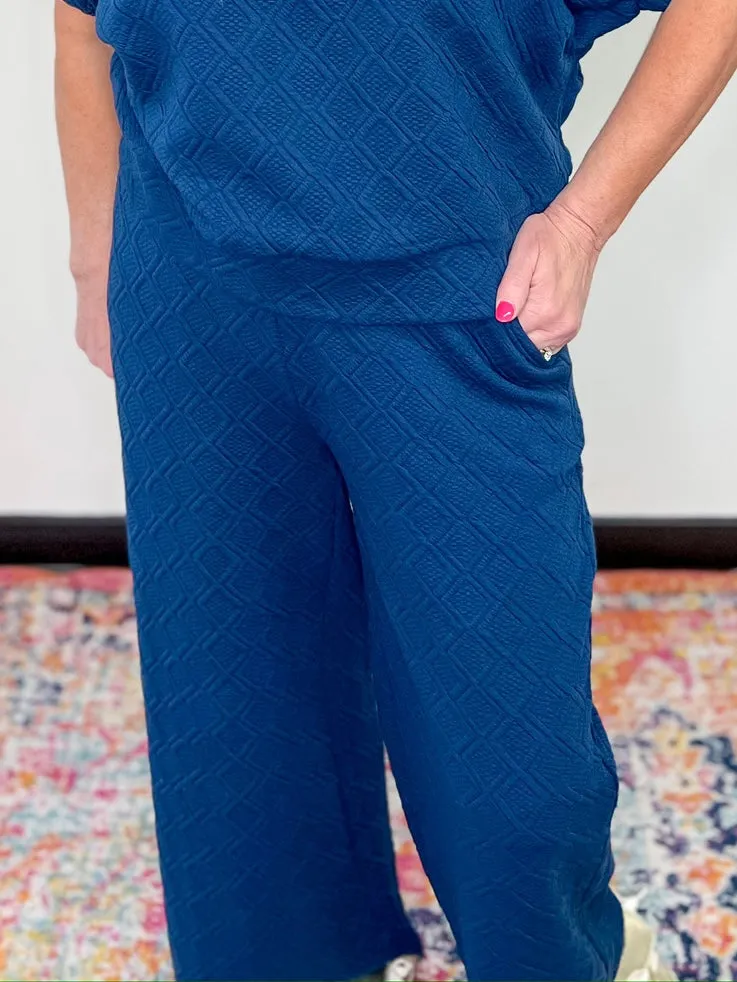 Lawn Party Chic Pants
