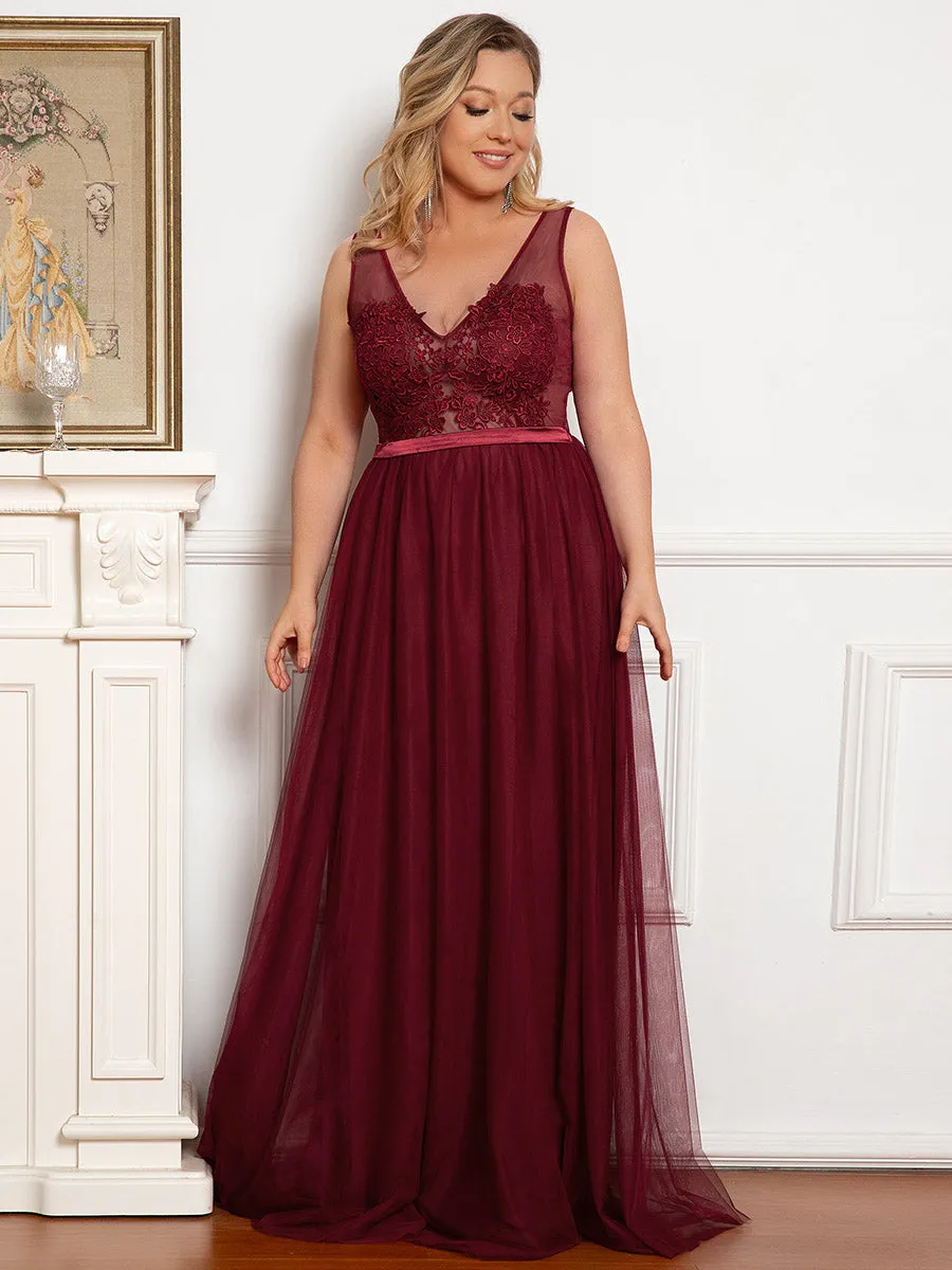 Plus Size A-Line V-Neck Floral Lace Appliques Wholesale Bridesmaid Dress